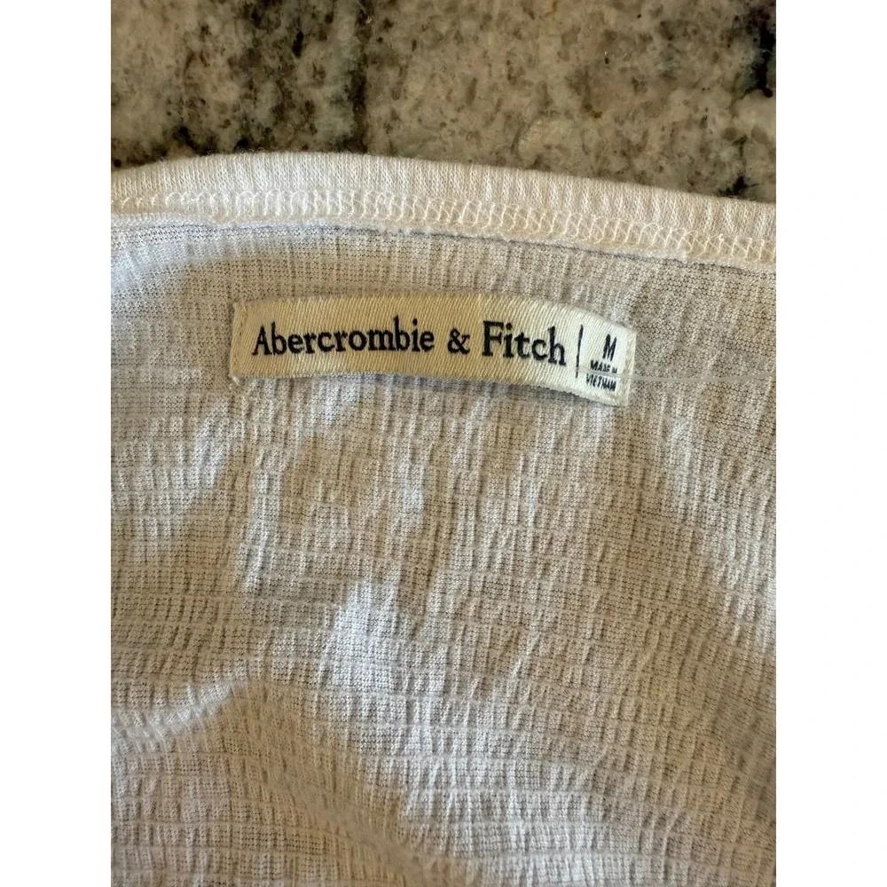 Abercrombie‎ & Fitch White Tie Front Smocked Puff Sleeve Top Medium